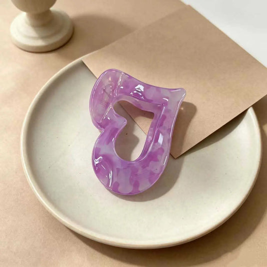 Hollow Heart Acetate Claw