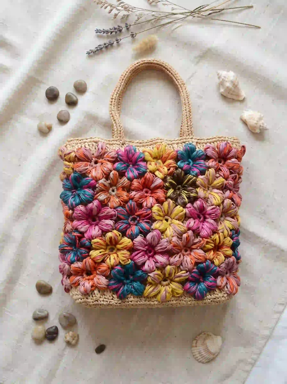 The Artisan 3D Floral Raffia Tote