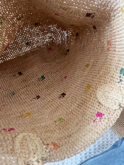 Die Rainbow Dot gewebte Raffia-Kollektion
