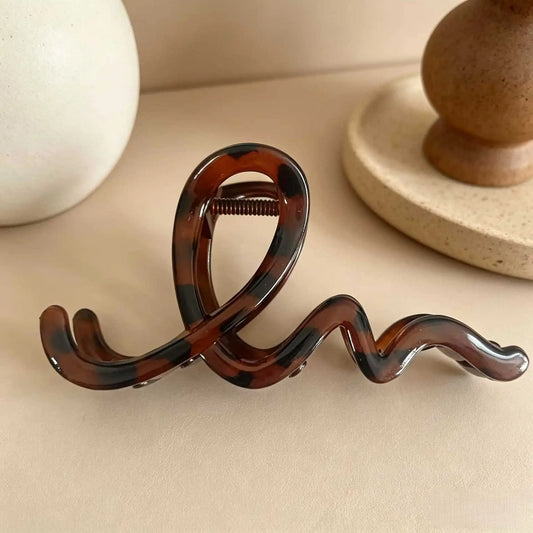 Ribbon Wave Claw