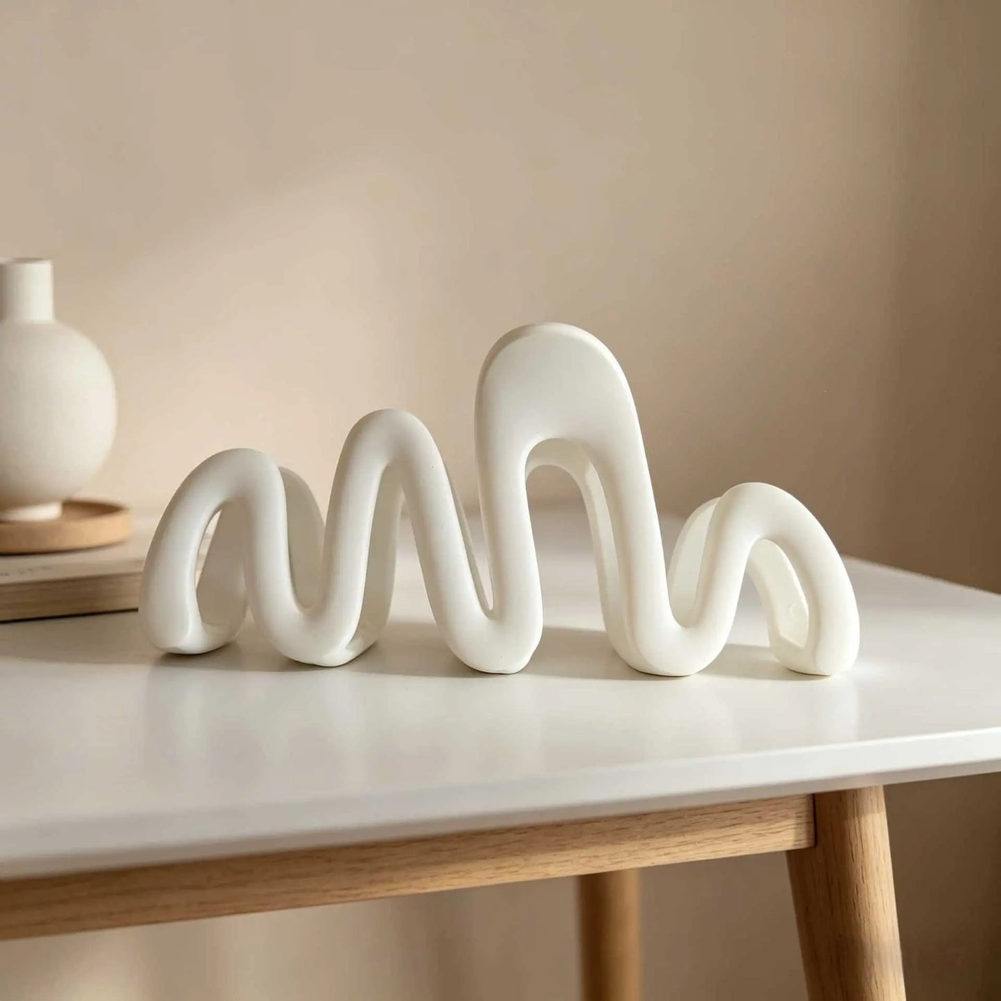 Sculptural "M" Wave Claw