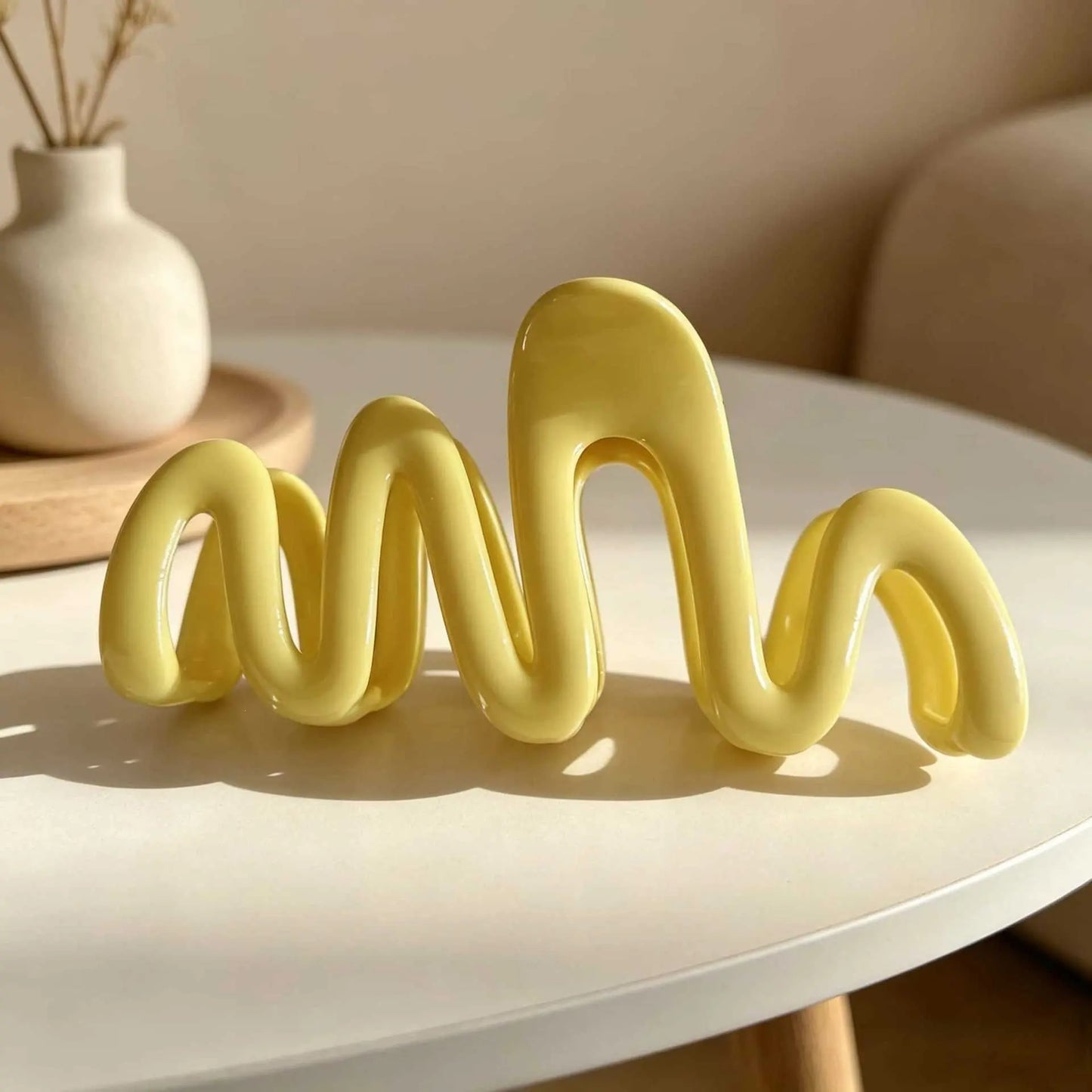 Sculptural "M" Wave Claw