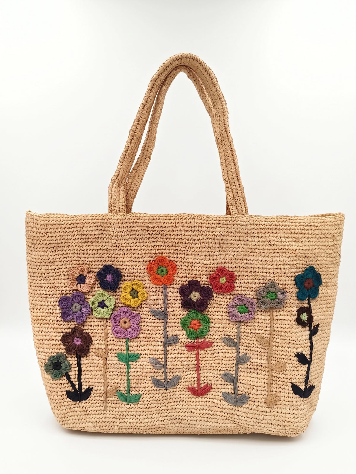 Cabas en raphia à broderies florales fait main