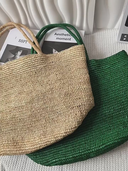 Minimalistische Bast-Einkaufstasche