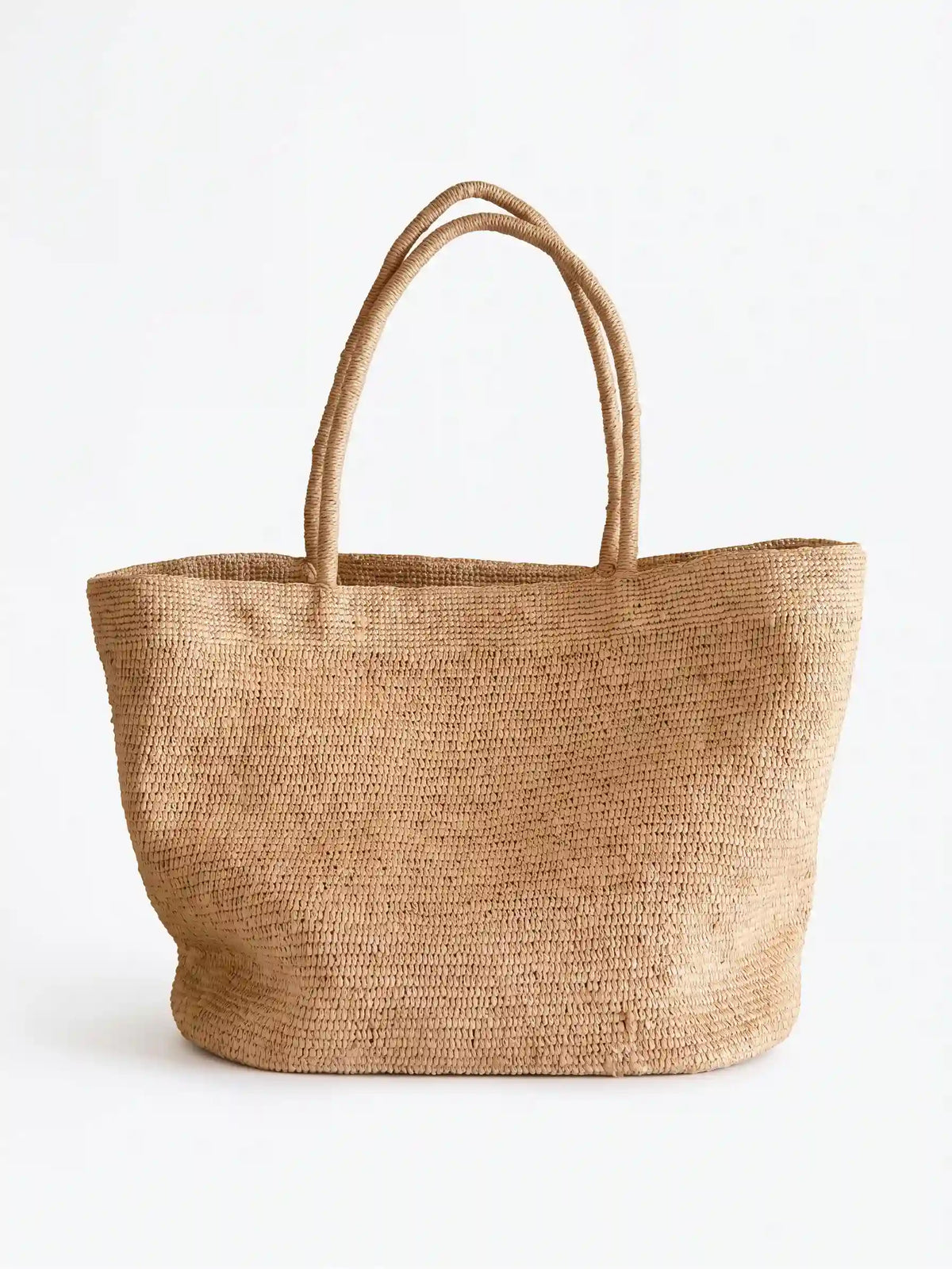 Minimalist Woven Raffia Tote