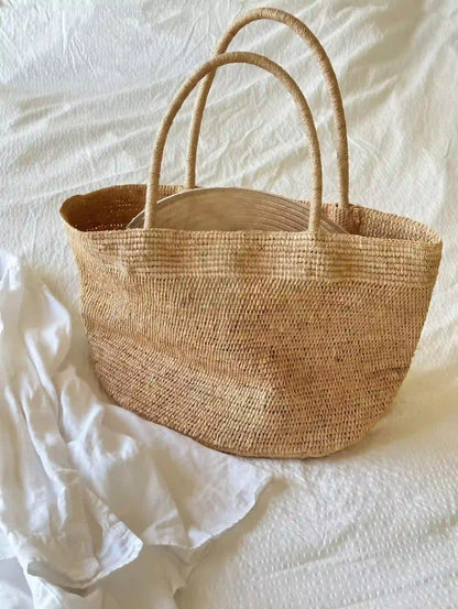 Minimalist Woven Raffia Tote