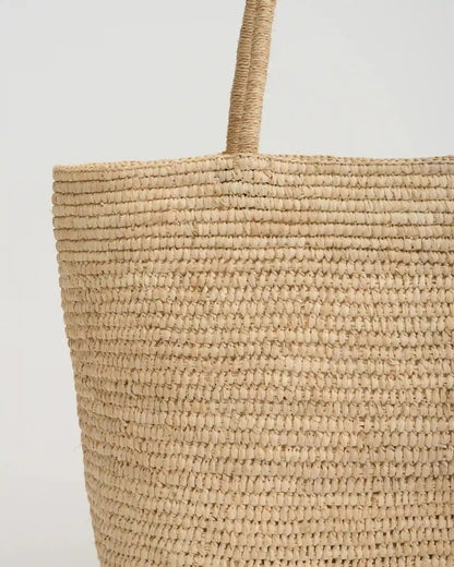 Minimalist Woven Raffia Tote