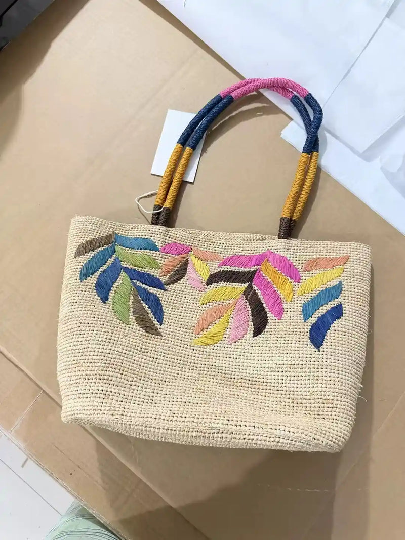 product:embroidered-raffia-bag