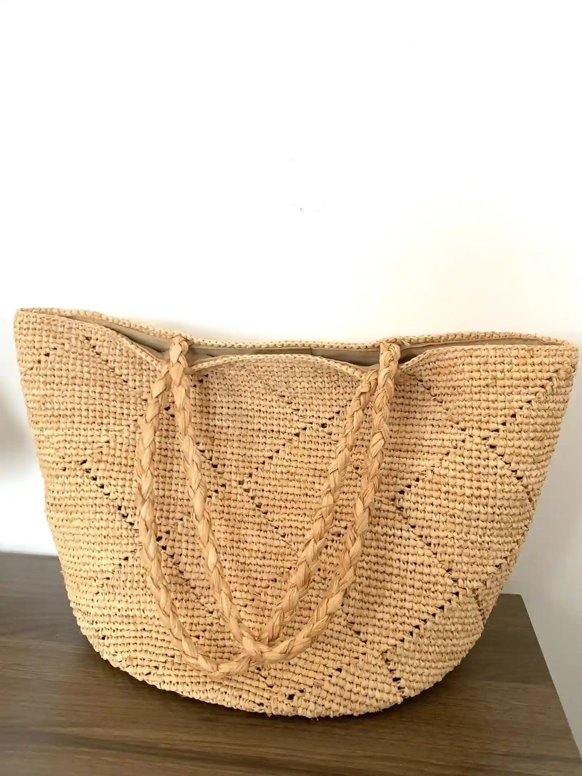 Handwoven Geometric Raffia Tote