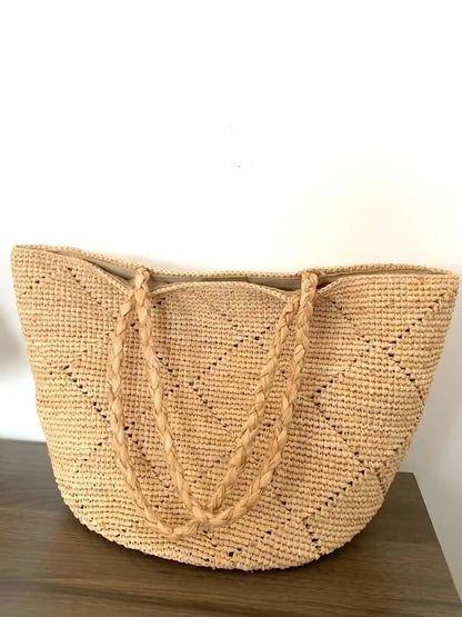 Handwoven Geometric Raffia Tote