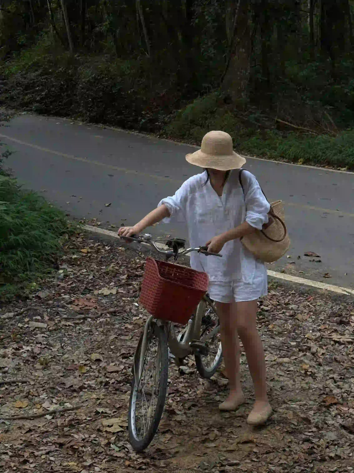 French Chic Basket Bag with Genuine Leather Straps