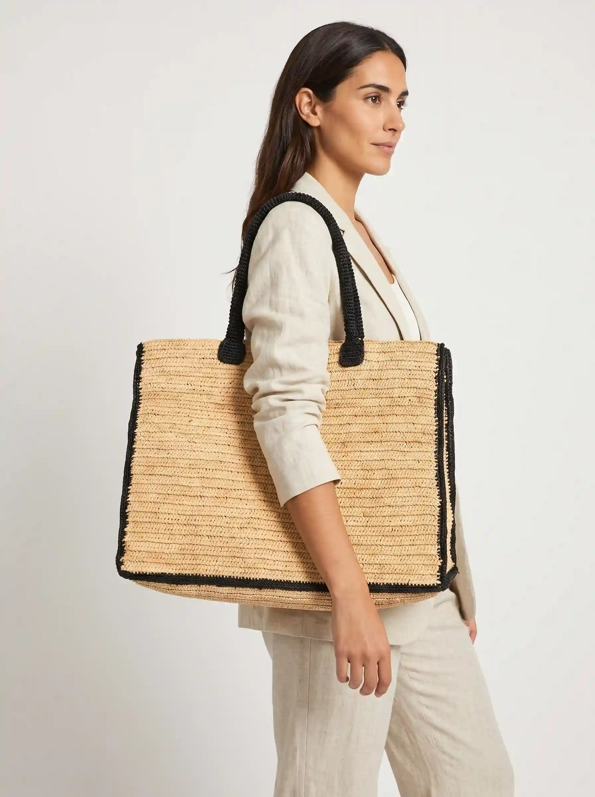 The Artisan Contrast Raffia Tote