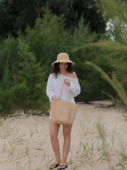 The Minimalist French Raffia Tote